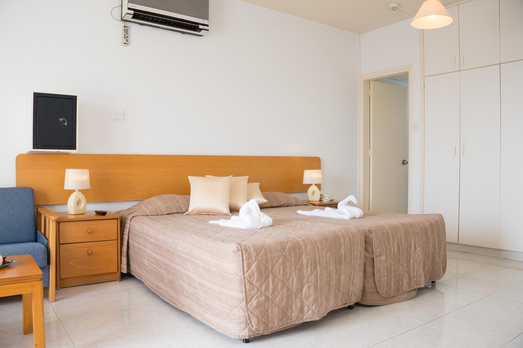 Paphos Sunny Hill Hotel Apartments חדר תמונה